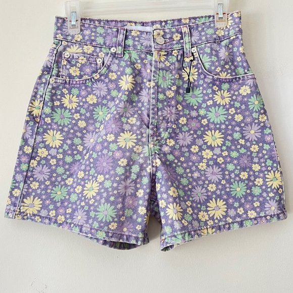 NEW! ZARA Floral High Waisted Denim 70s Shorts Lilac, Size US 04 (EU 36) - Picture 6 of 16